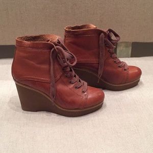 Wedge booties